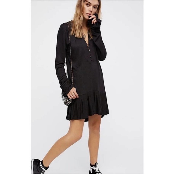 Free People Your Girl Henley Tunic Ruffle Black Small - Picture 16 of 16